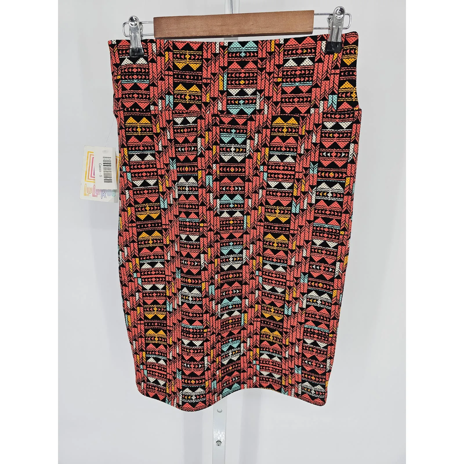 Lularoe Cassie Womens Sz S Knee Length Pencil Skirt Aztec Print Pink NEW