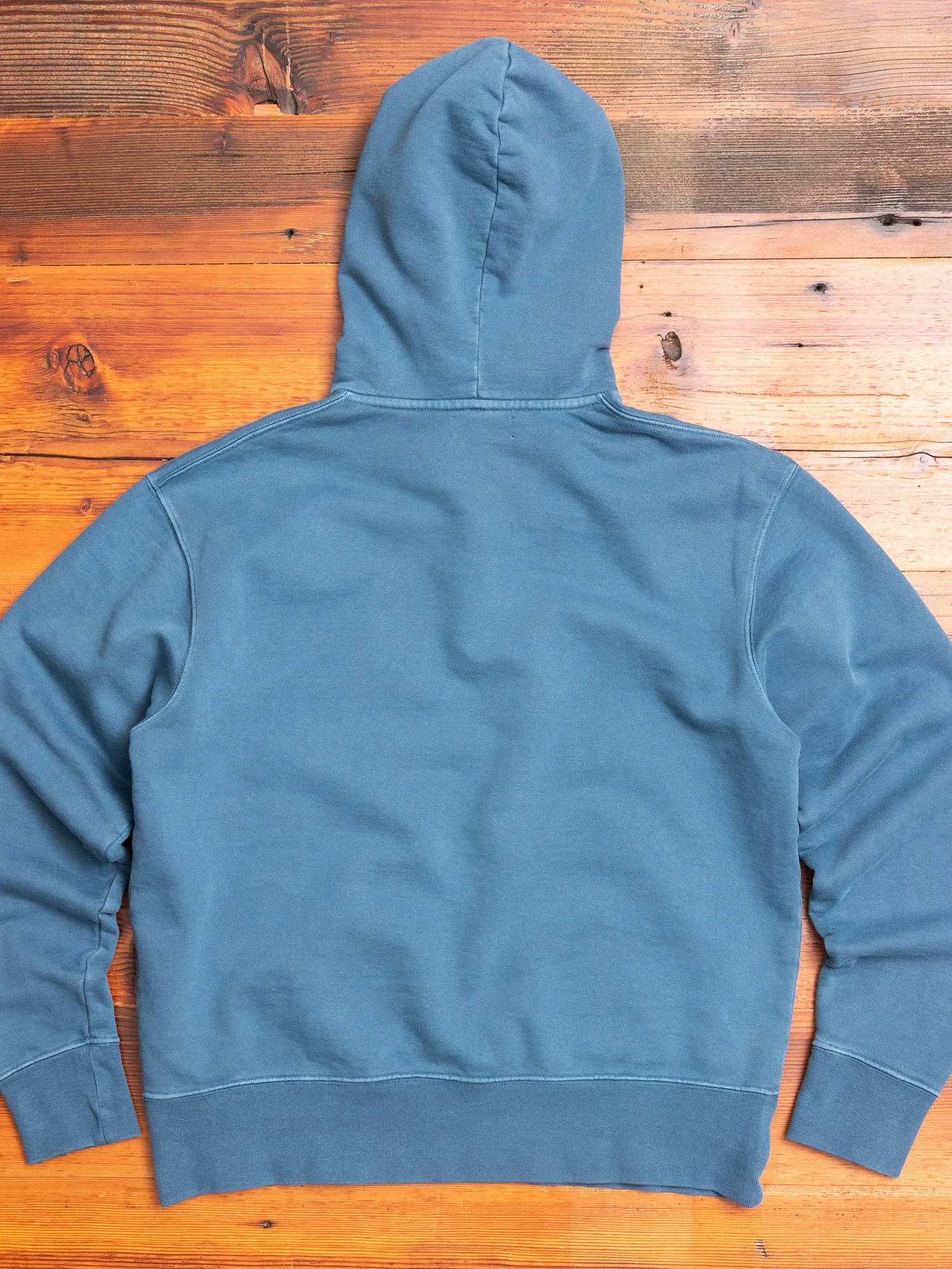 P's Pullover Hoodie in Washed Blue