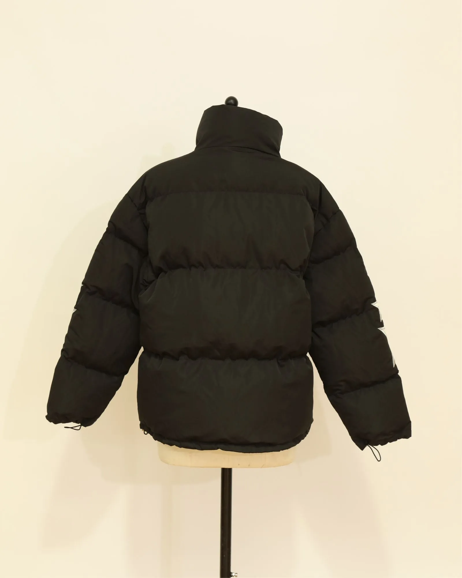 Star Detail Puffer Jacket - Black