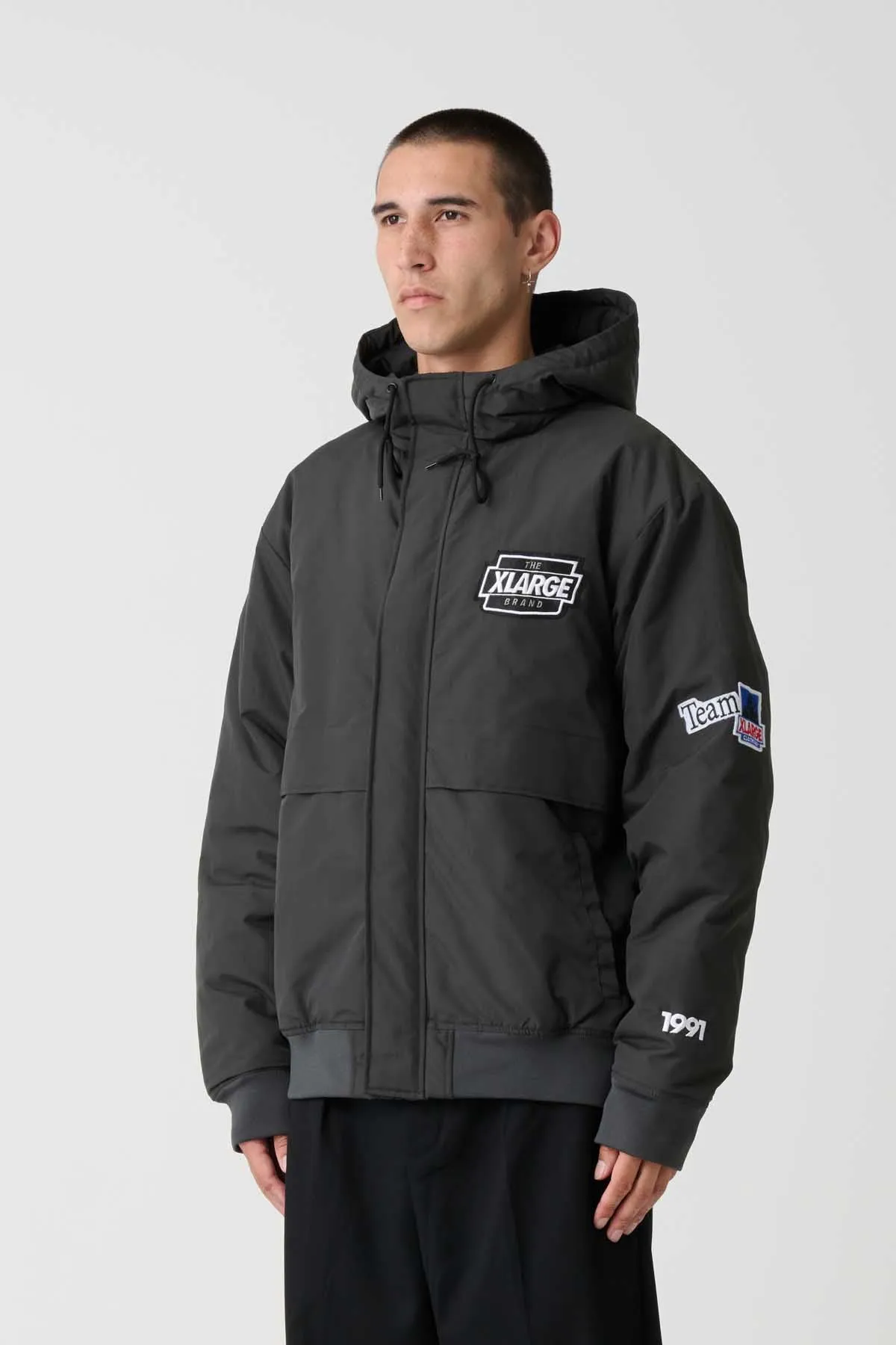 TEAM NYLON PUFFER JACKET - BLACK