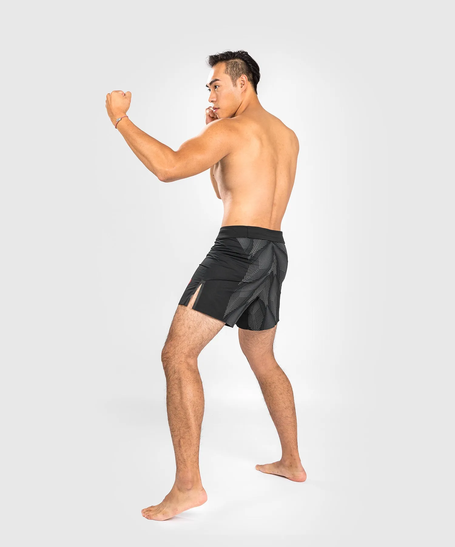 Venum Phantom Fightshorts - Black/Red